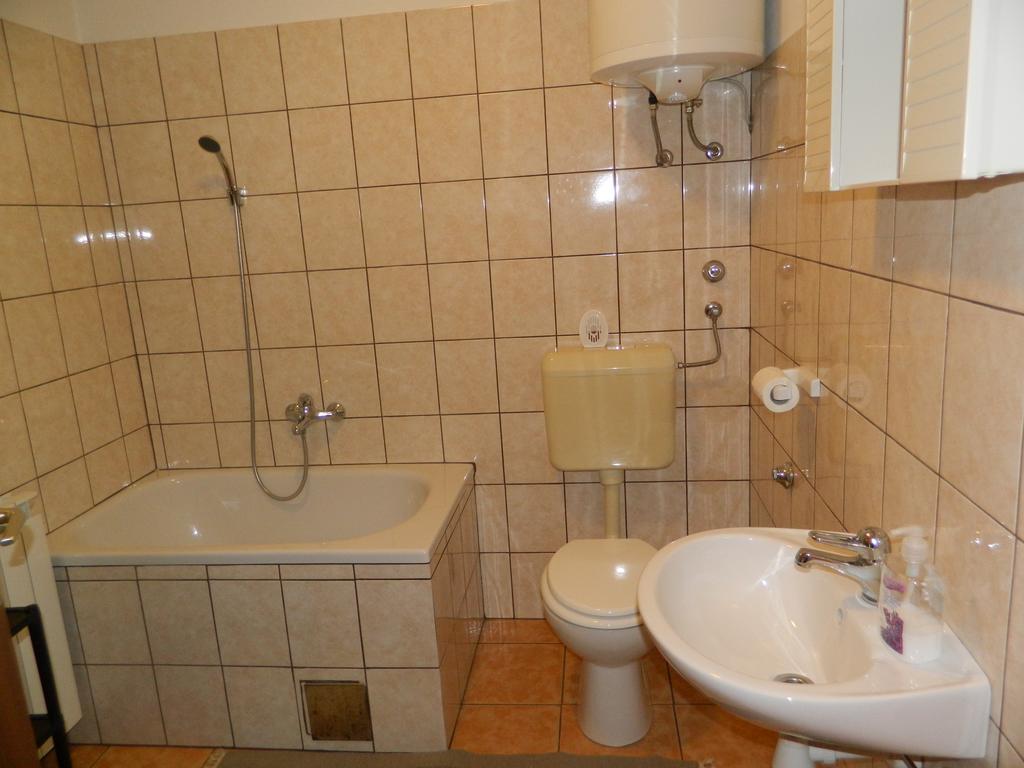 Vacation Home Kuca Za Odmor Krasno Polje Bilik gambar